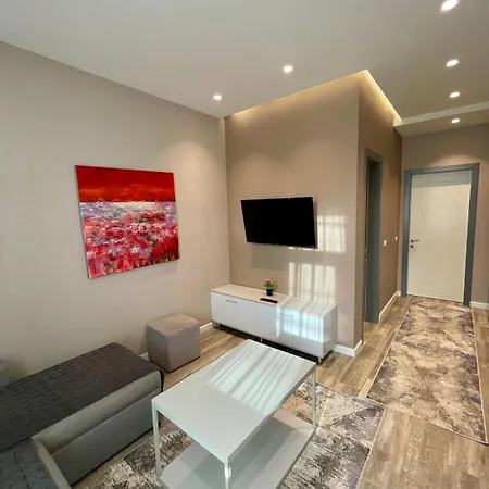 Premium City Studio & * Tirana